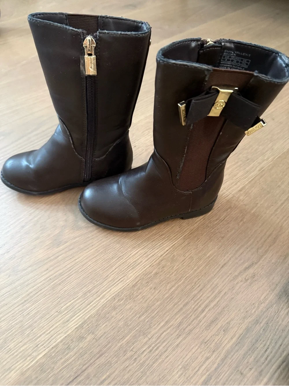 Michael Kors Kids Brown Mid-Calf Boots - Stylish Pull-On Design